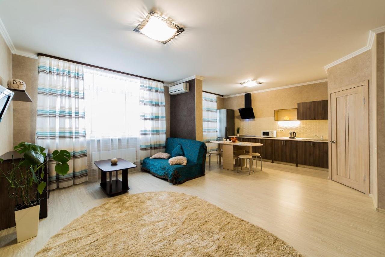 Studio Apartment On Bazhana キエフ エクステリア 写真